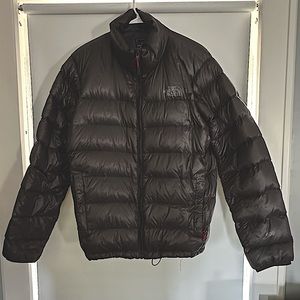 Large men’s North Face 600 fill jacket.